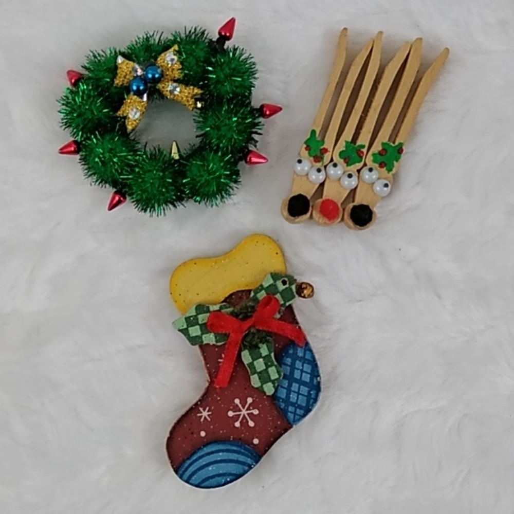 3/$15 Christmas Pins